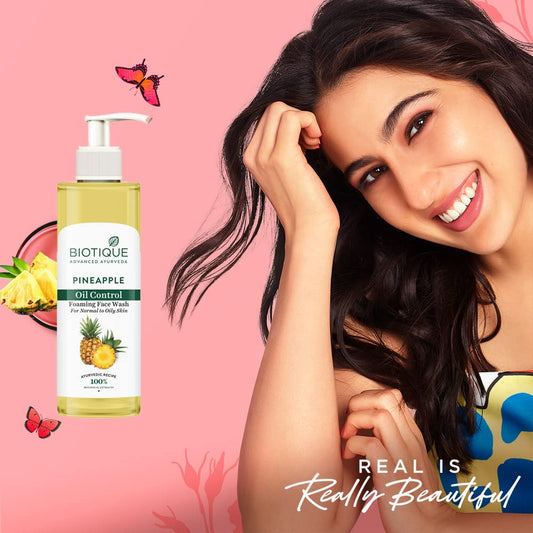 Biotique Pineapple Oil Control Foaming Face Wash | Hydrates dry skin | Eliminates Excess Oil | Evens Skin Tone | 100% Botanical Extracts | Suitable for All Skin Types | 200ml