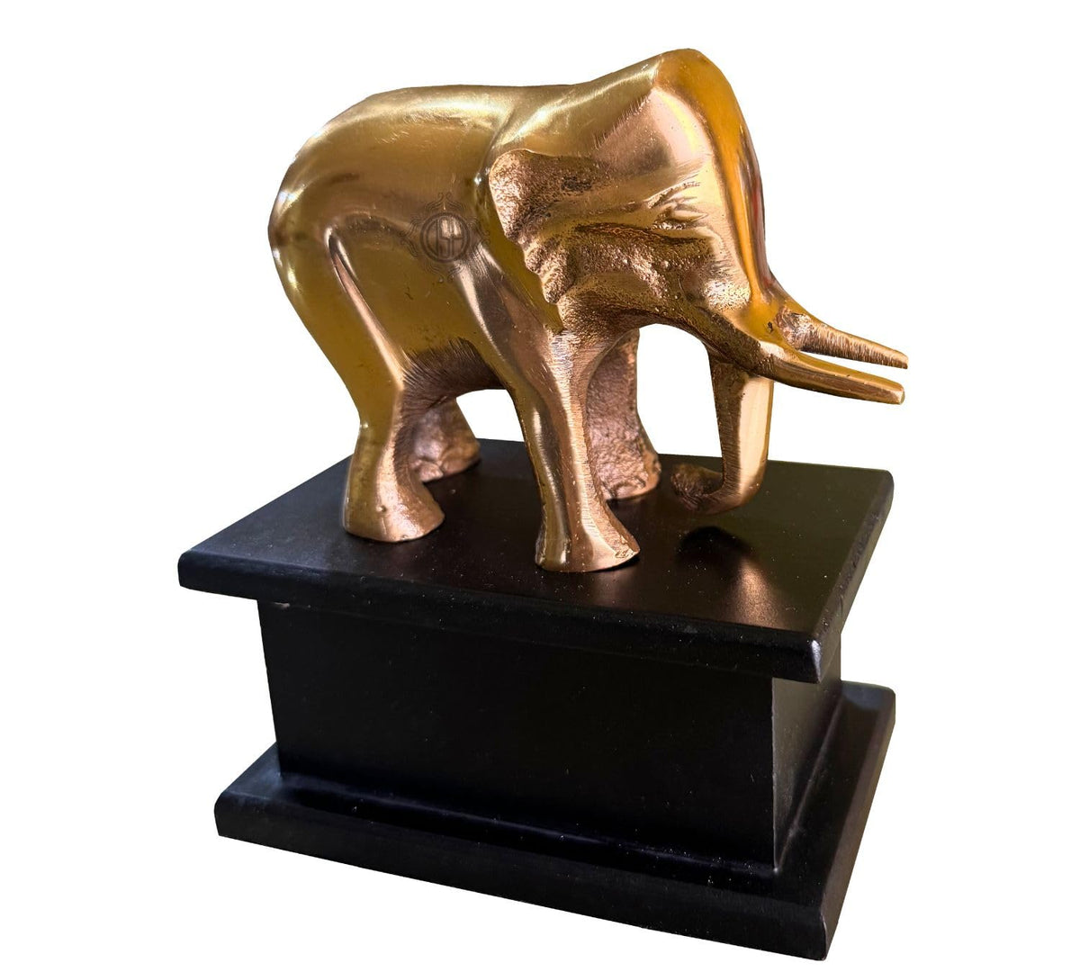 DSH Decorative Elephant Statue for Home Decor Animal Figurines for Living Room and Office Decor Best Gift