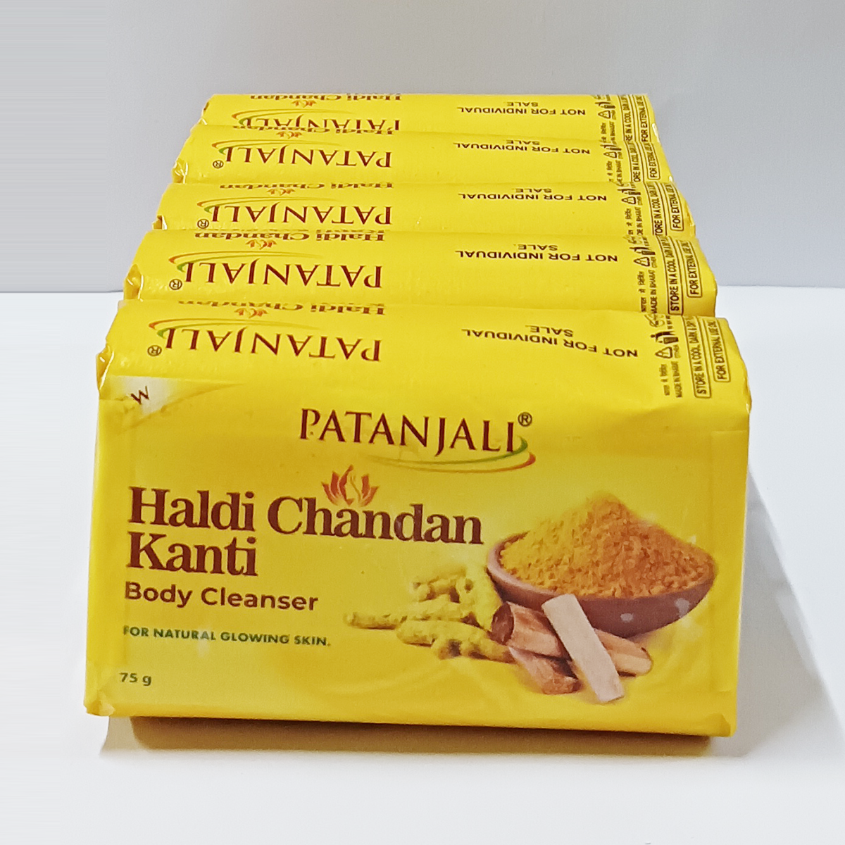 Patanjali Haldi Chandan Kanti Body Cleanser 75 G