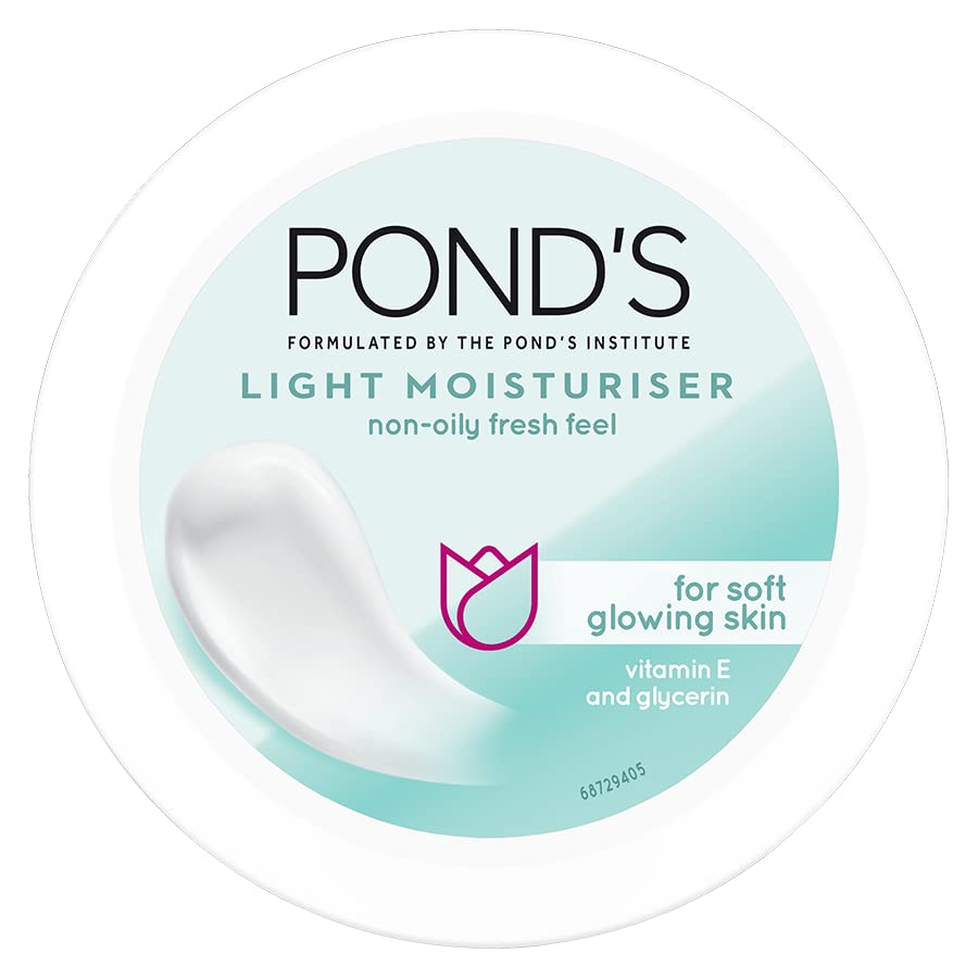 Pond's BB+ Cream Ivory Instant Spot Coverage + Light Makeup Glow Vitamin Enriched Foundation SPF 30 PA+++ 30g & Pond's Light Moisturiser Cream 100ml