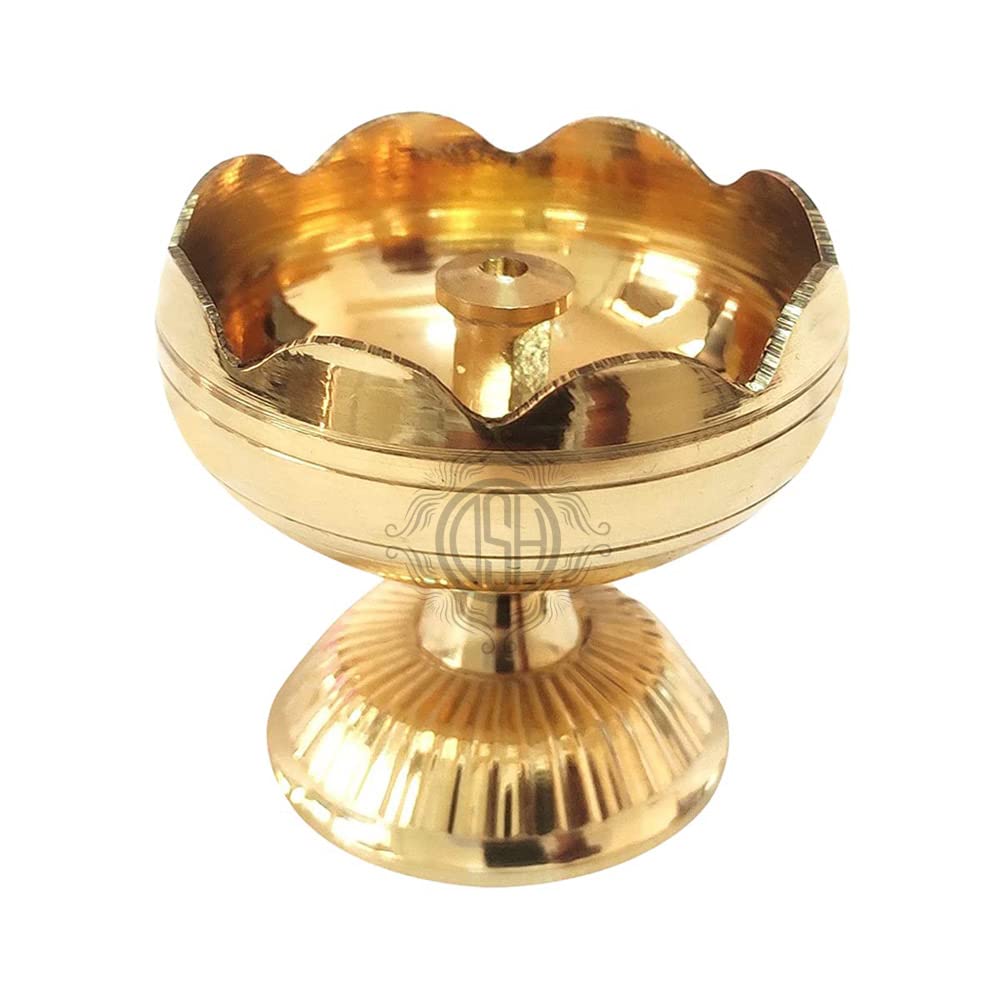 DSH Brass Diya Pure Brass Traditional Oil Puja Lamp for Temple, Mandir, Festival Decoration, Home Decor & Diwali Gift