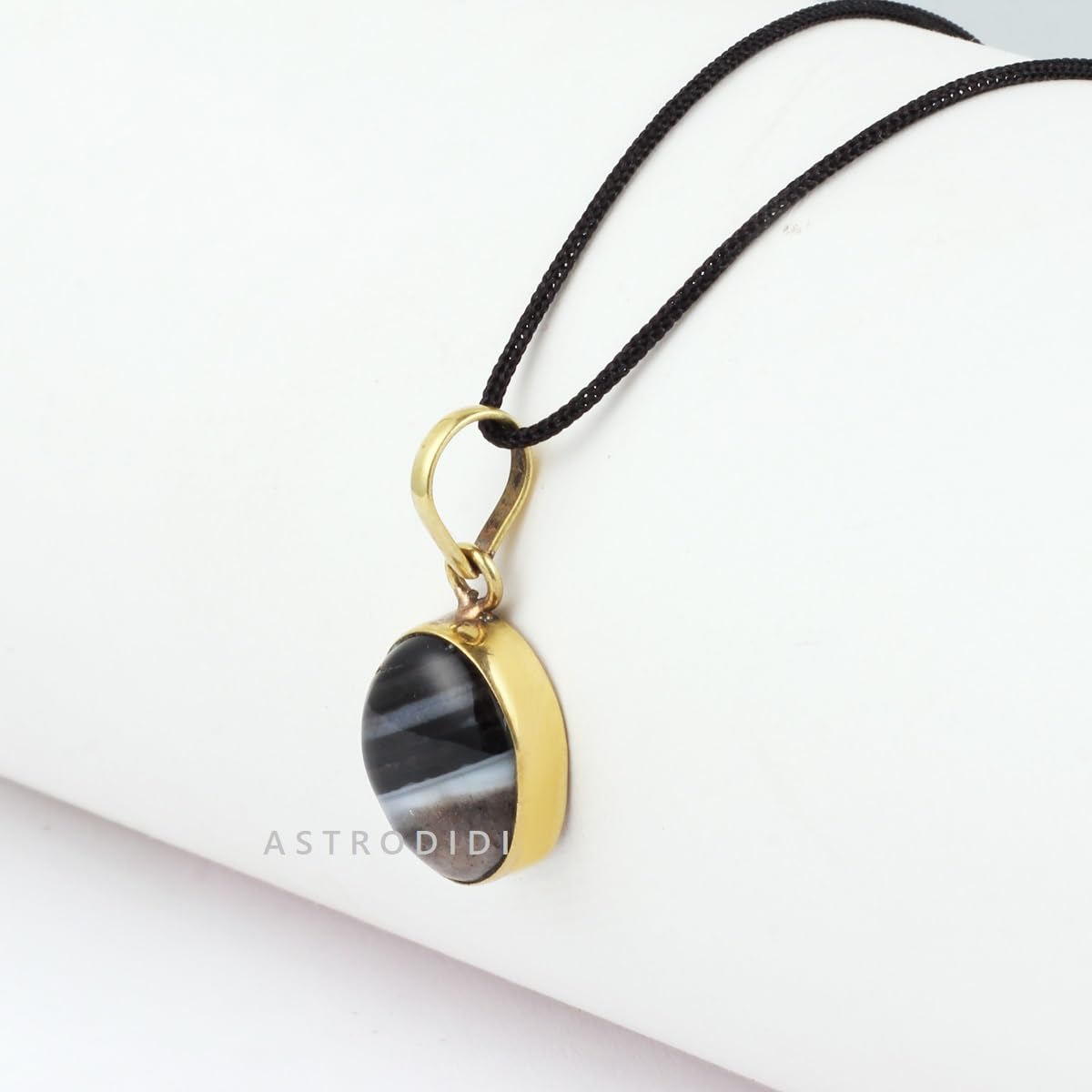 ASTRODIDI Black Sulemani Hakik Stone Pendant in Panchdhatu with Lab Certificate for Men and Women Also Known as Aqeeq, Black Akik, Kala Haqiq Agate Gemstone