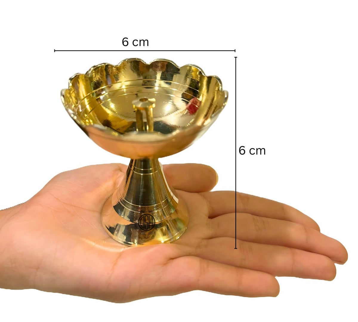 DSH Brass Flower Diya Set of 2 Oil Lamp Brass Diya for Puja Room Decoration Items for Home Decor Festival Office Templte. (Small)