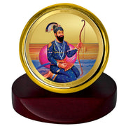 DIVINITI 24K Gold Plated Religious Car Dashboard Frame | Premium God Idol Frame for Car, Home Mandir & Office Table | Spiritual Gift, Decorative Showpiece | Guru Gobind Singh