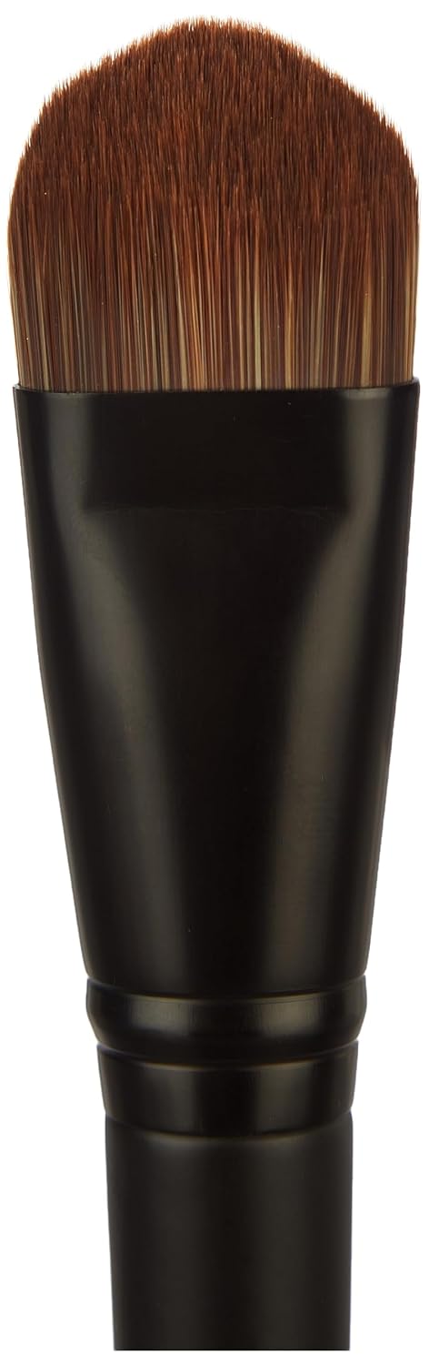 INSIGHT Foundation Brush IF 740 | Cream foundation applicator -1N