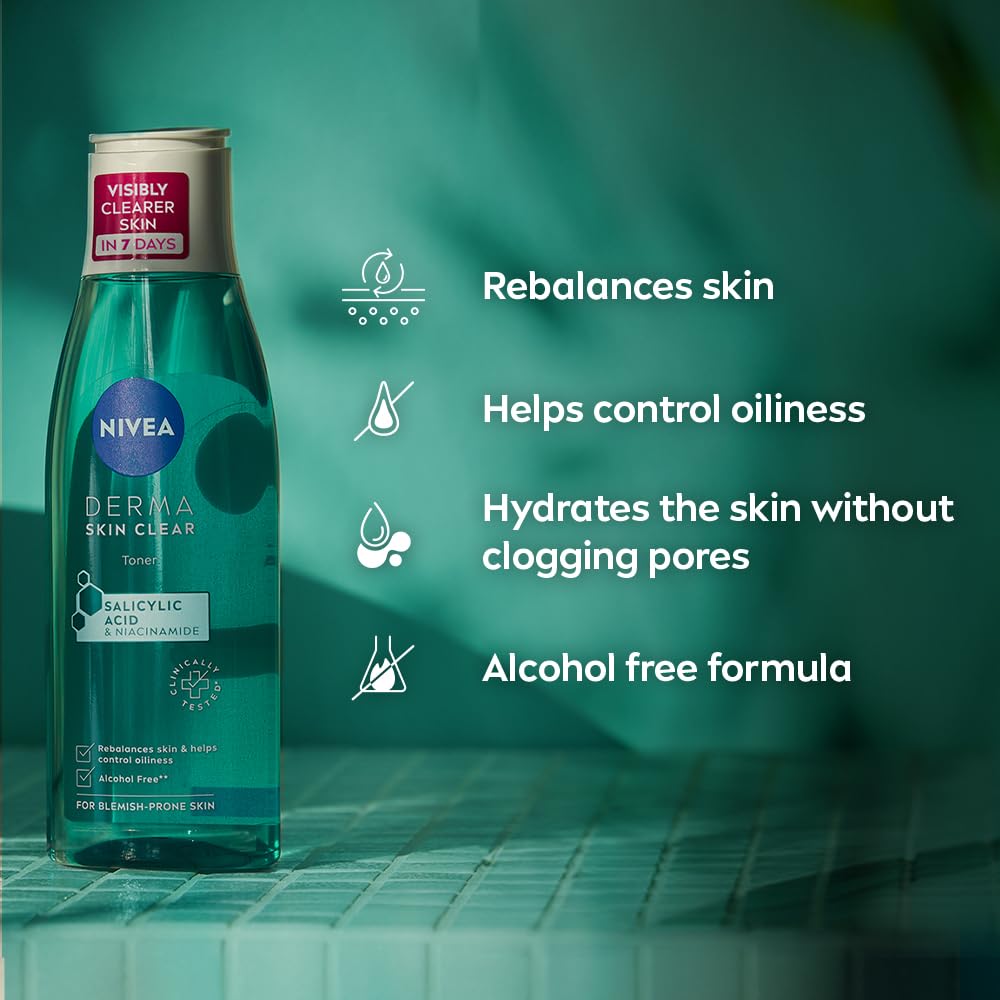 NIVEA Derma Skin Clear Face Toner with Salicylic Acid & Niacinamide, Cleansing & Hydrating Toner for Visible Clearer Skin in 7 Days, Controls Oiliness, Removes Impurities, Blemish-Prone Skin, 200 ml