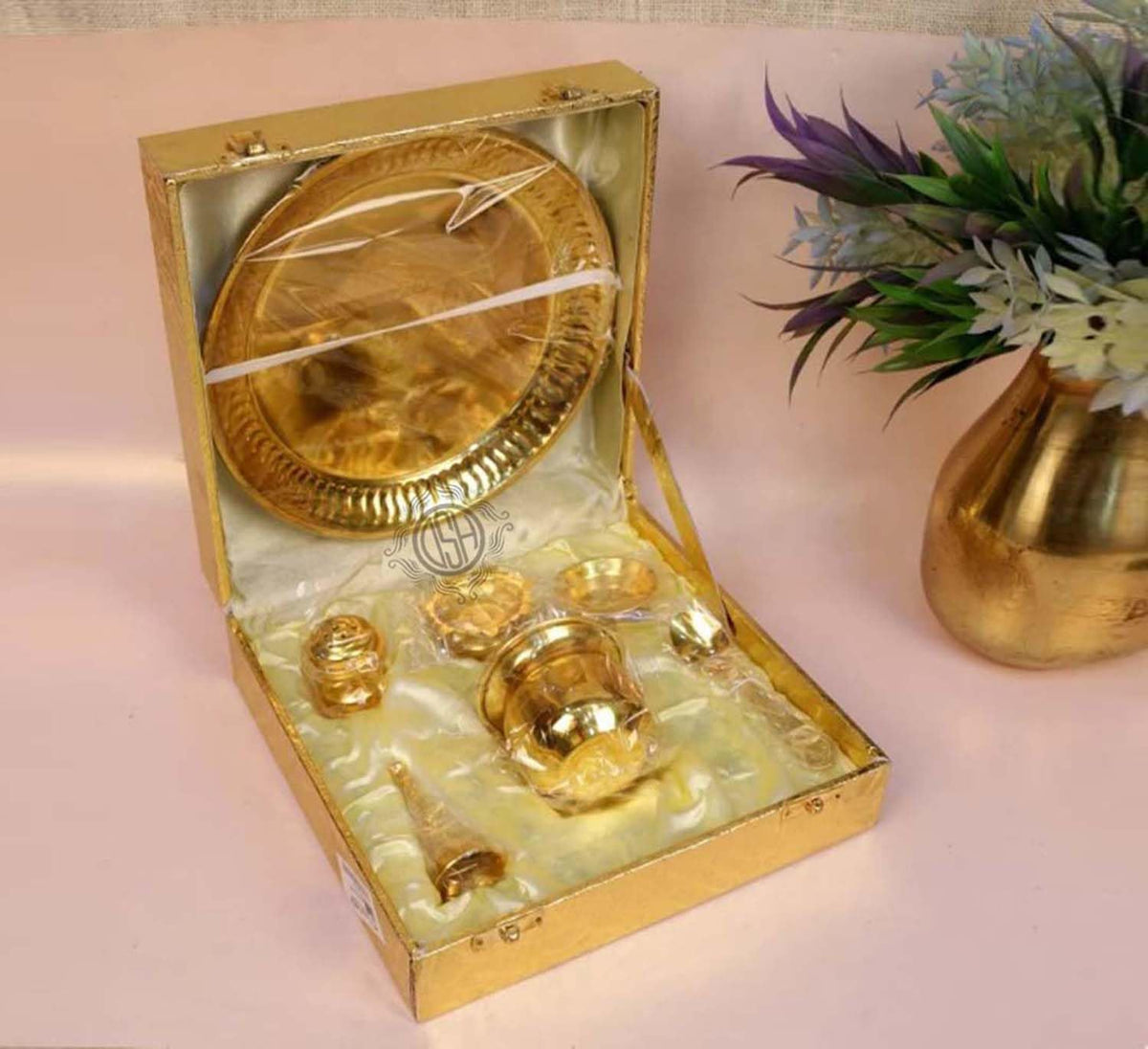 DSH Pure Brass Pooja Thali Plate Set of 7 Special Puja Thali For Diwali Pooja Daily Home Mandir And Diwali Gifting (Gold)