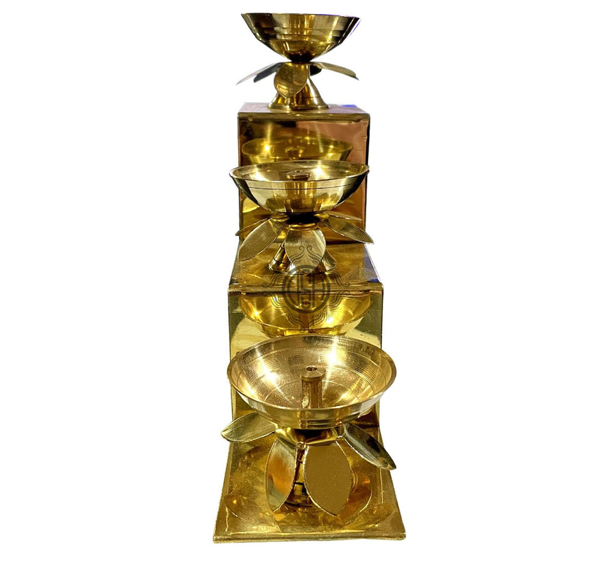 DSH CRAFTING YOUR CURIOSITY Brass Diya Oil Lamp for Puja Home Office Mandir Akhand Jyot Diya Deepak for Diwali Festival Gift Item