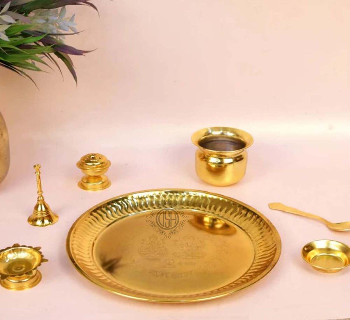 DSH Pure Brass Pooja Thali Plate Set of 7 Special Puja Thali For Diwali Pooja Daily Home Mandir And Diwali Gifting (Gold)