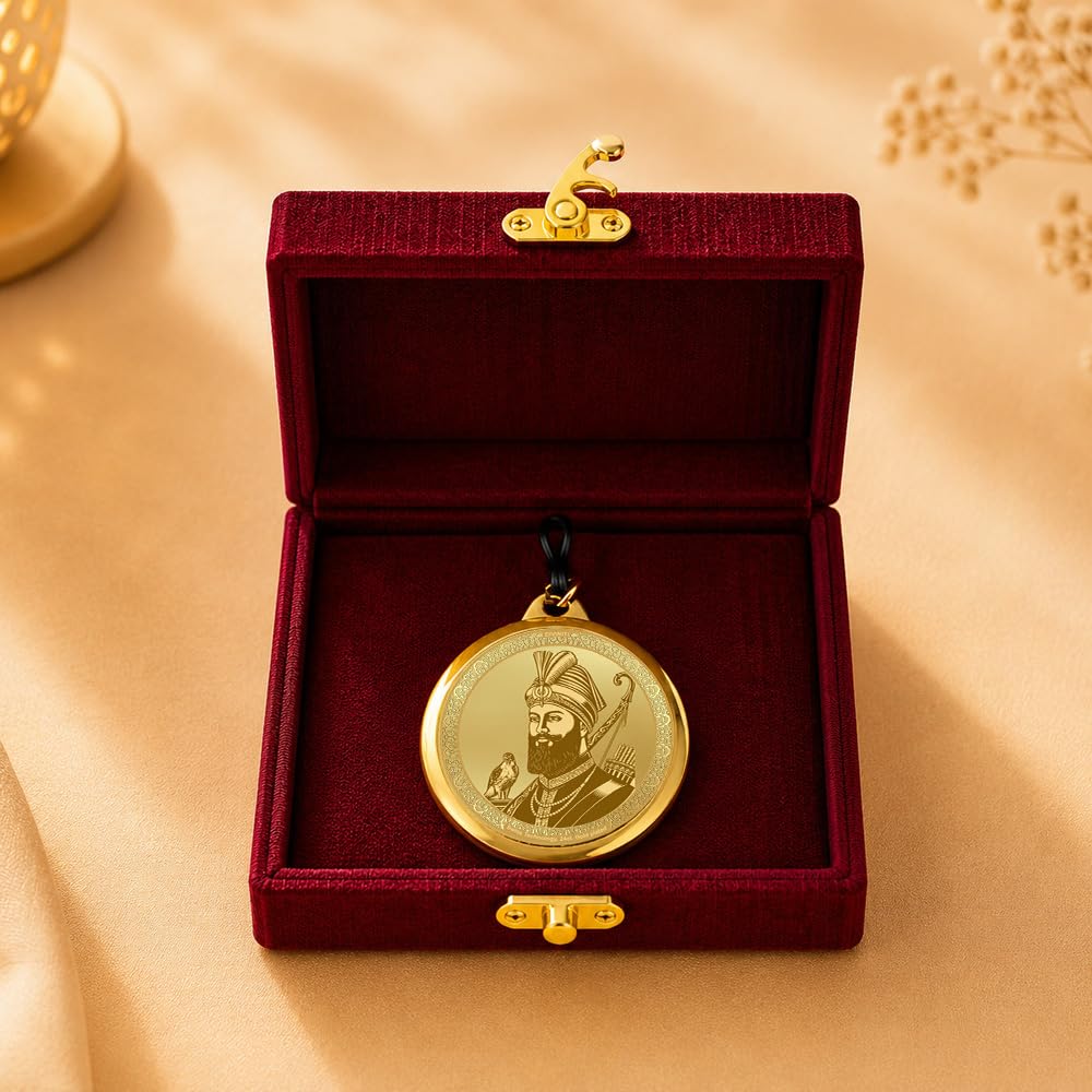 DIVINITI 24K Gold Plated Double-Sided Religious Pendant with Premium Gift Box, Spiritual Locket for Men & Women, Devotional Jewellery for Gifting & Everyday Wear | Guru Gobind Singh Ji & Guru Nanak Dev Ji - GNG Pendant