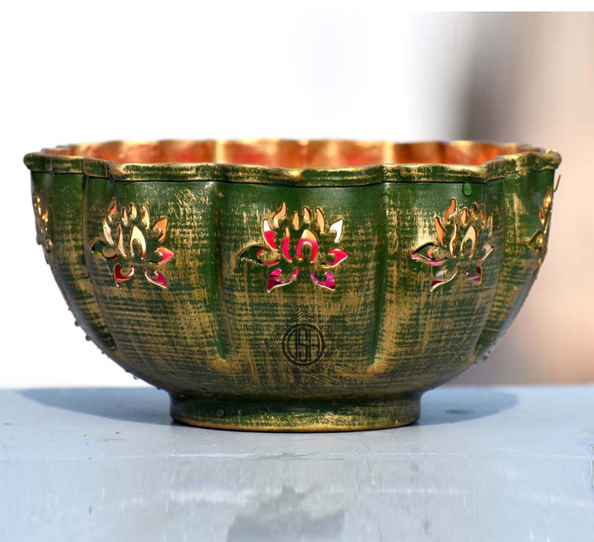 DSH Meta Urli Bowl for Floating Flowers and Tea Light Candles Home Decor and Festival Decor Center Table Decoration