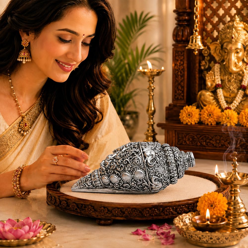 DIVINITI Antique Silver Plated Ganesh Shankh Showpiece with Gift Box|Lord Ganesha Decorative Conch for Home Temple, Pooja Room & Spiritual Decor|Religious Gift for Diwali & Housewarming|12 x 6 cm