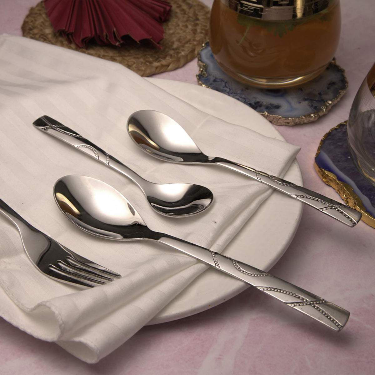 Parage 25 Pieces Beauty Premium Stainless Steel Cutlery Set for Home & Kitchen (Contains: 6 Table Spoons, 6 Forks, 6 Tea Spoons, 6 Dinner Spoons, 1 Stand), Spoon Set, Dining Tableware Fancy- Silver
