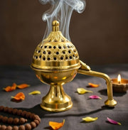 DSH CRAFTING YOUR CURIOSITY Dsh Home Purifying Brass Dhuna Loban Burner Dhooni Dhoop Dani Dhuni Brass Table Dhoop Dani Incense Burner for Loban. (Gold)