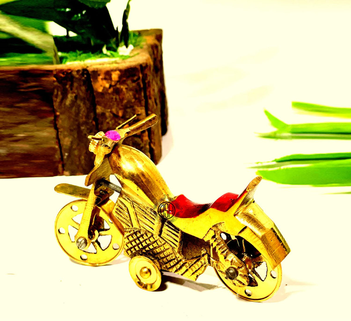 DSH Antique Brass Bike Miniature, Table top Showpiece Metal Vehicles for Home Decor (Toy)
