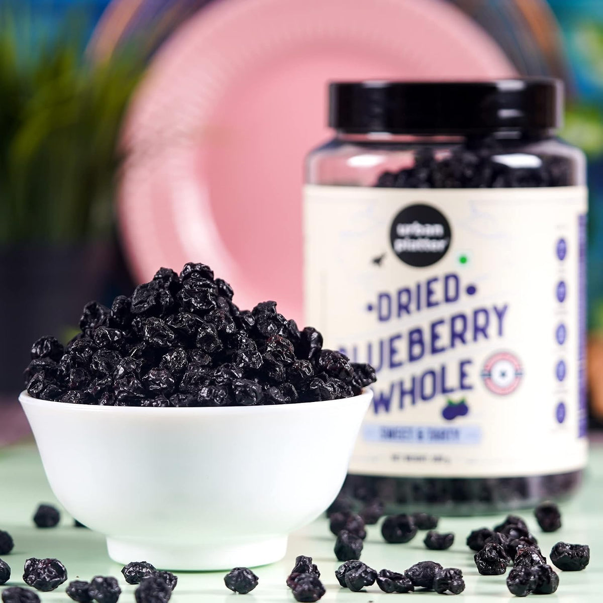 Urban Platter Dried Blueberries, 500g (Sweet & Mildly Tart | Garnish or Add to Fruit Salads, Oatmeals, Mueslis, Trail Mixes, Ice Creams, Baked Goods | Product of USA)