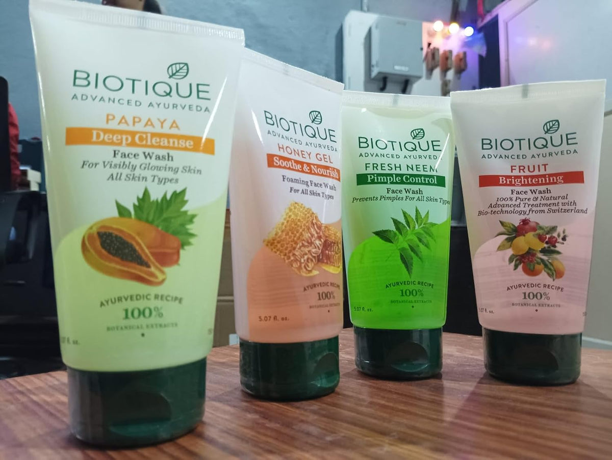 BIOTIQUEBIOWhiteAdvanceFairness,150ml&BIOHONEYGELRefreshingFoaming,150ml&BIONEEMPurifying,150ml&BIOPAPAYAVisiblyFlawless,150mlFaceWash(600ml)