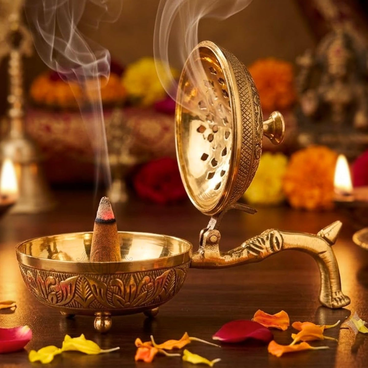 DSH Brass Incense Burner with Handle & Ventilated Lid Dhoop Dani for Pooja, Havan, Meditation & Home Fragrance Traditional Brass Loban Burner with Ash Collector