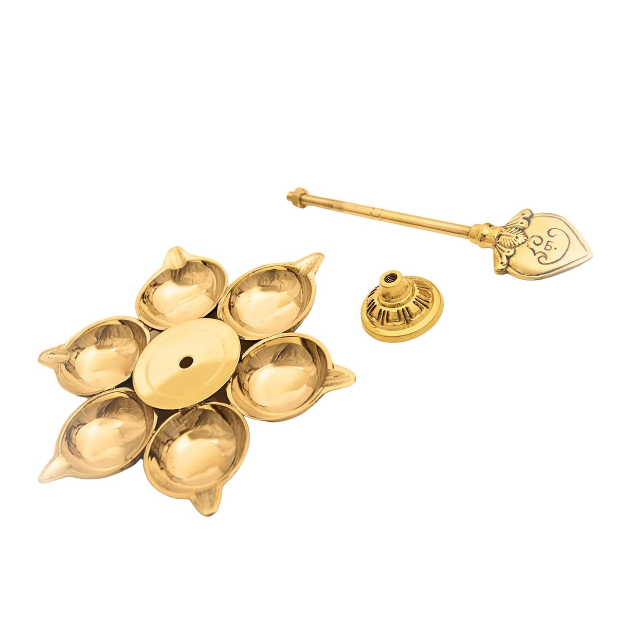 Aalayam Selveer Arumuga Vilakku | Arumugam Vilakku 7 Inch Height, Brass, Gold Colour, 1 No