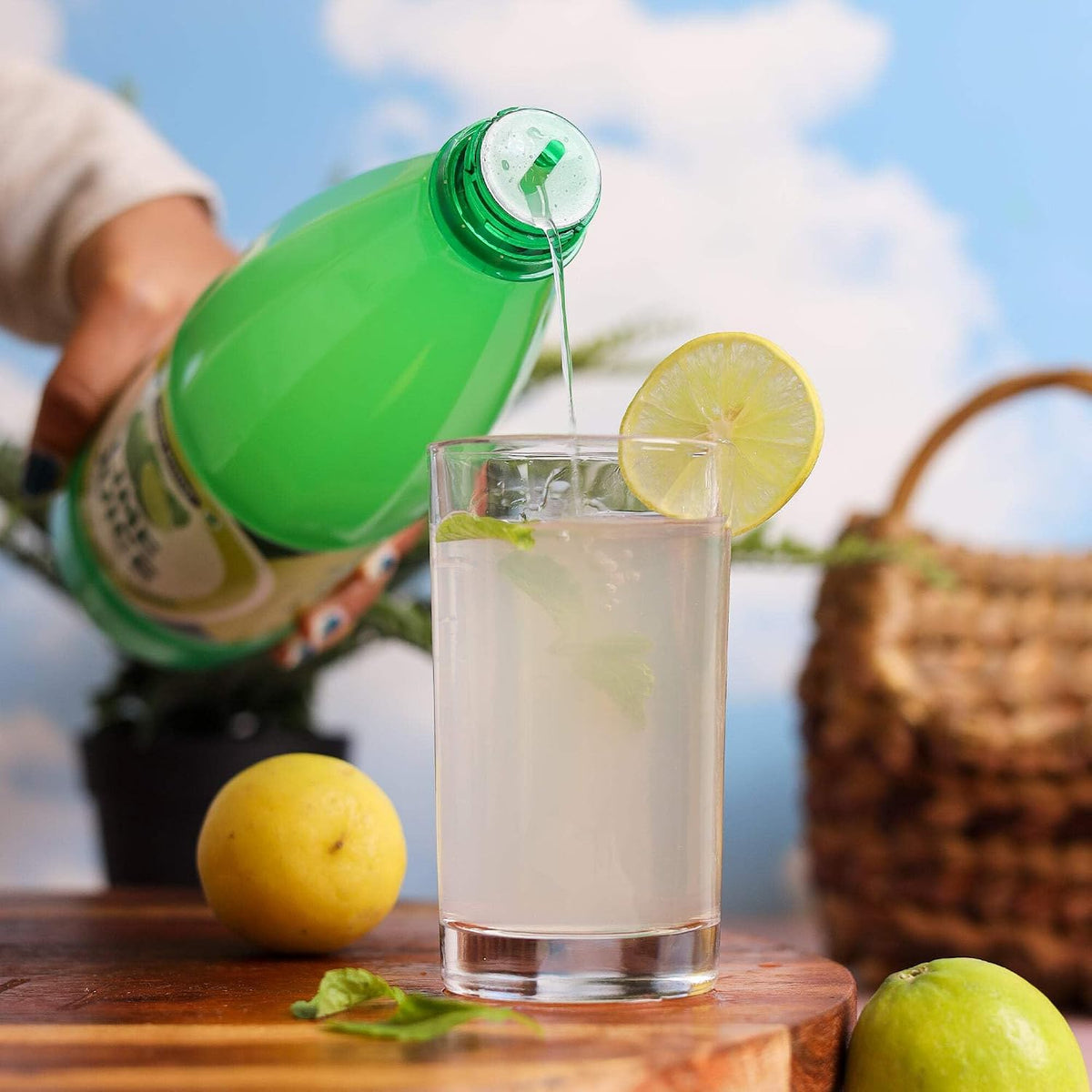 Urban Platter Lime Juice Concentrate (Equivalent of 70 Green Limes), 700 ml