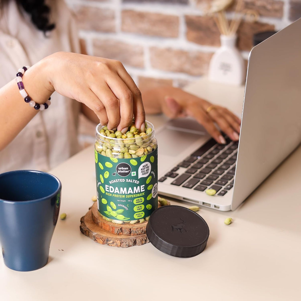 Urban Platter Roasted Salted Edamame, 400g (46% Protein, 14% Fiber, Lightly Salted Young Green Soybeans, Highest Plant Protein Supersnack)