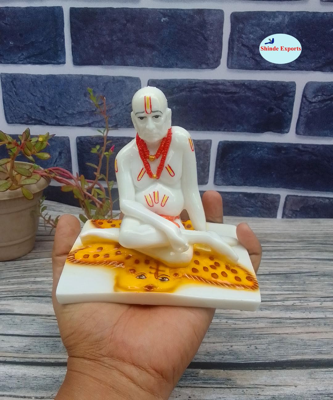 SHINDE EXPORTS Shree Swami Samarth murti Idol Statue for car Dashboard (11.5cm)