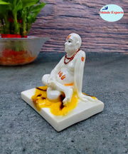 SHINDE EXPORTS Shree Swami Samarth murti Idol Statue for car Dashboard (6.5cm)