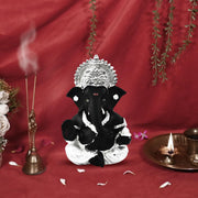 DIVINITI 999 Silver Plated Ganesha Idol for Home Decor Puja |Ganesh Idol for Home Decor Ganpati for Gift 3.5 inches |Ganesh Statue Gift for Office Desk Puja Room Figurine (8.89 x 5.08 cm) (Black)