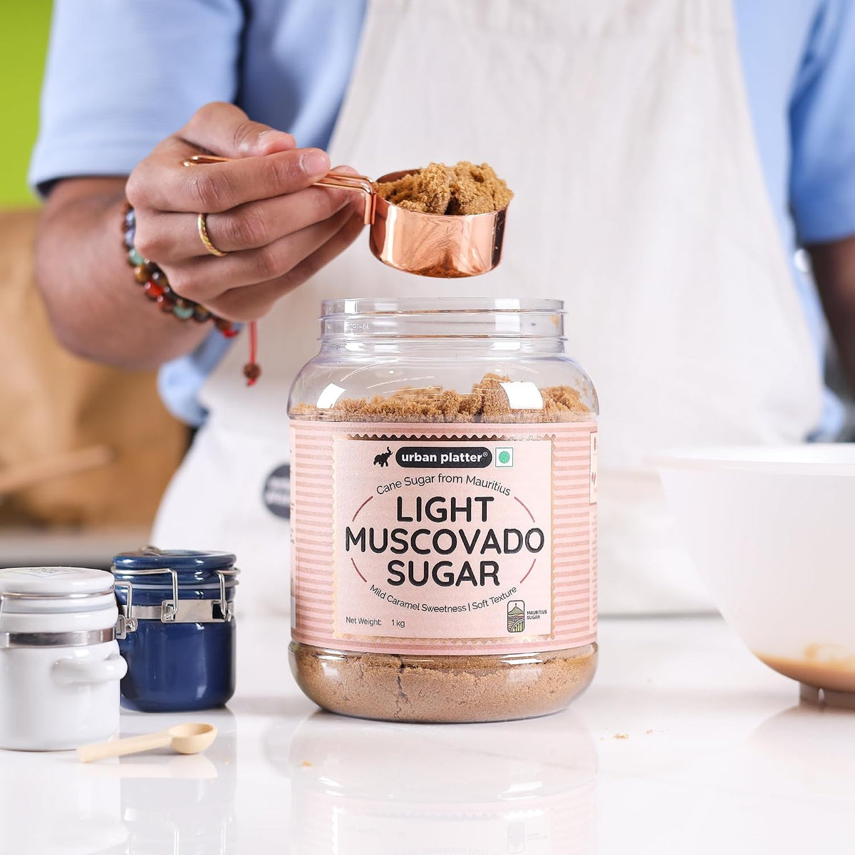 Urban Platter Mauritian Light Muscovado Sugar, 1kg (Golden Hues & Gentle Molasses | Great for Bakes, Caramels & Sauces)