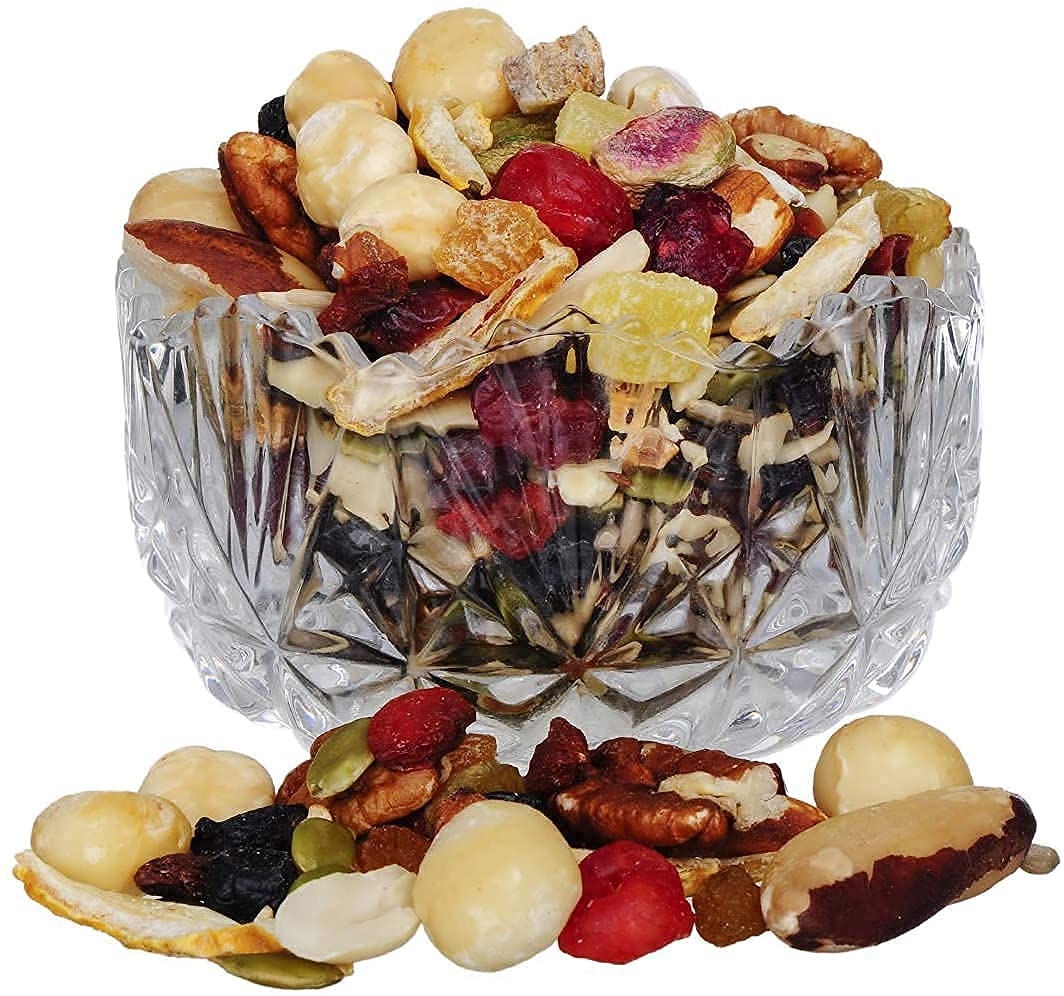 NatureVit Mixed Berries, Nuts and Seeds 300 Gram Jar Pack | Super Trail Mix with 20+ Assorted Ingredients | Dry Fruit, Super Seeds & Dried Fruits Combo | Immunity Booster Snack