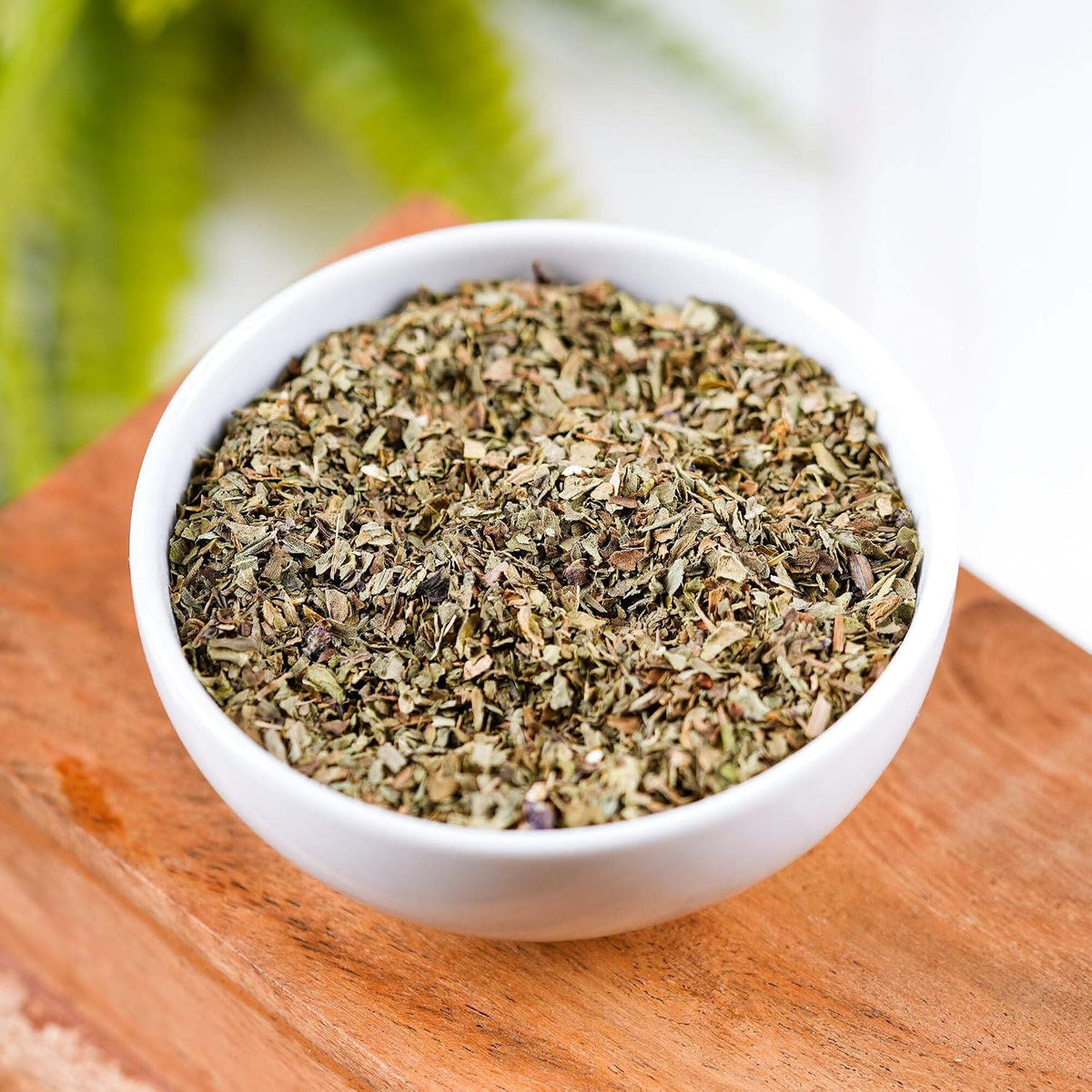 Urban Platter Dried Basil Tulsi Flakes, 30 g