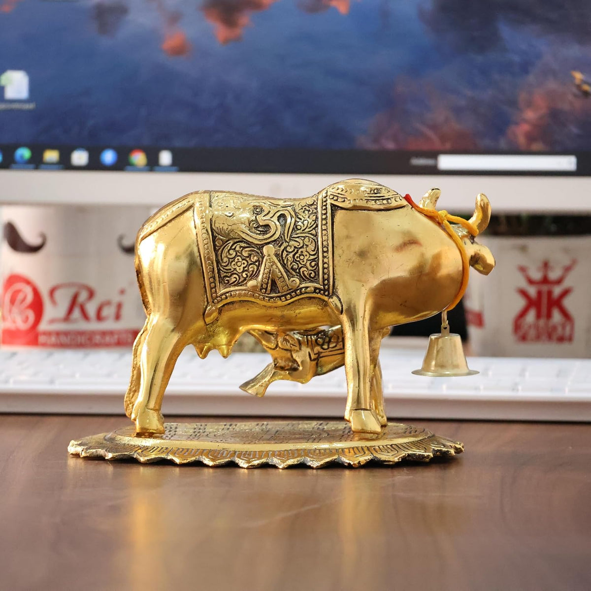 KridayKraft Metal Om Kamdhenu Cow and Calf Metal Statue for Good Luck,Feng Shui As Table Top Figurine,Vastu,Religious Gau MATA Idol Home,Office&Table Decorative,Animal