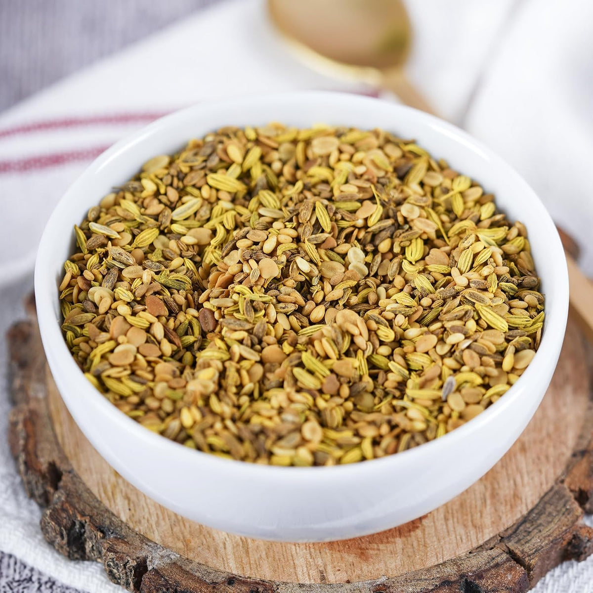 Urban Platter Traditional Gujarati Tangy Mukhwas, 200 Grams (Mouth Freshener | Digestive | After-Meal Snack | Rich in Fibre)