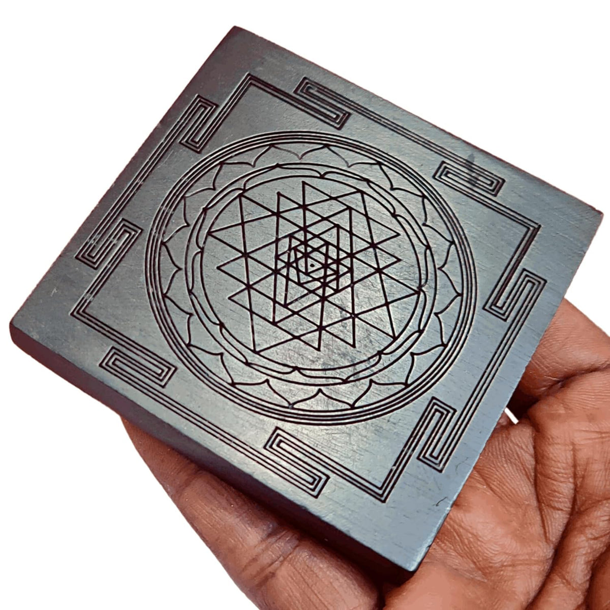 Aalayam Selveer Karungali Shri Yantra 3x3 Inch, Karungali Wood Yantra, 1 No