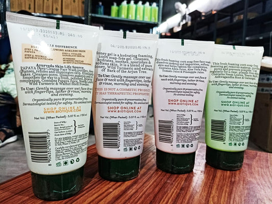 BIOTIQUEBIOWhiteAdvanceFairness,150ml&BIOHONEYGELRefreshingFoaming,150ml&BIONEEMPurifying,150ml&BIOPAPAYAVisiblyFlawless,150mlFaceWash(600ml)