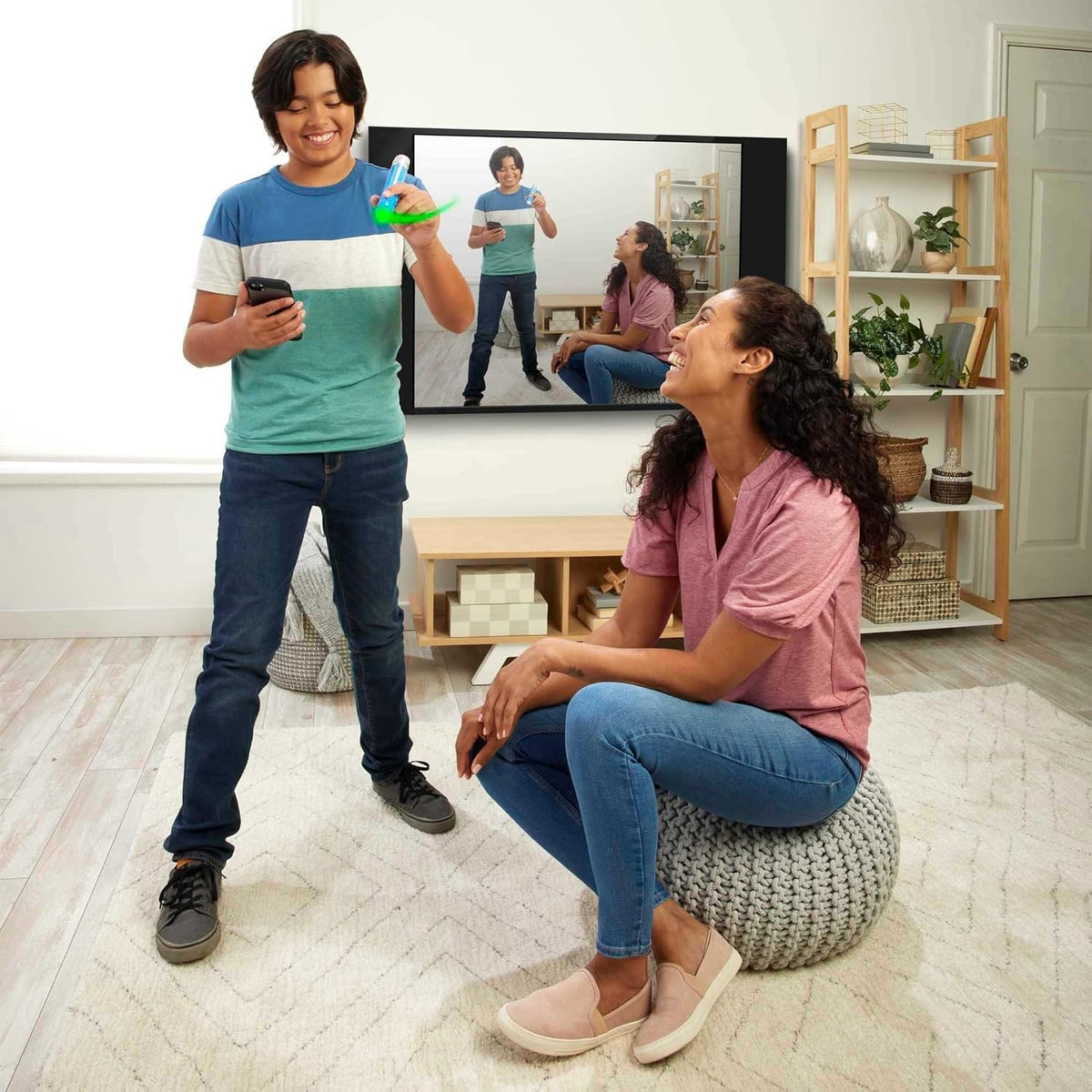 Mattel Games Pictionary Air 2 Game for Kids, Adults, Family and Game Night, Award-Winning Air-Drawing Family Game, Draw in The Air and See it On Screen