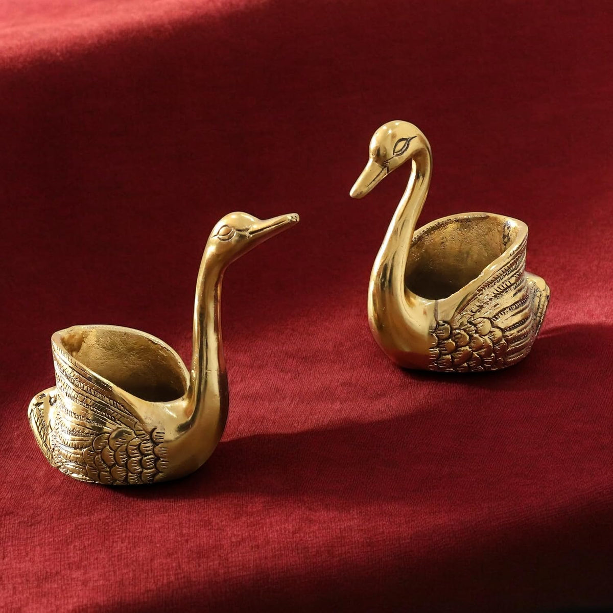 KridayKraft Antique Gold Aluminium Swan Tealight Candle Holders Set of 2 | Handcrafted Metal Bird Figurine Table Centerpiece for Living Room & Dining | Wedding, Housewarming