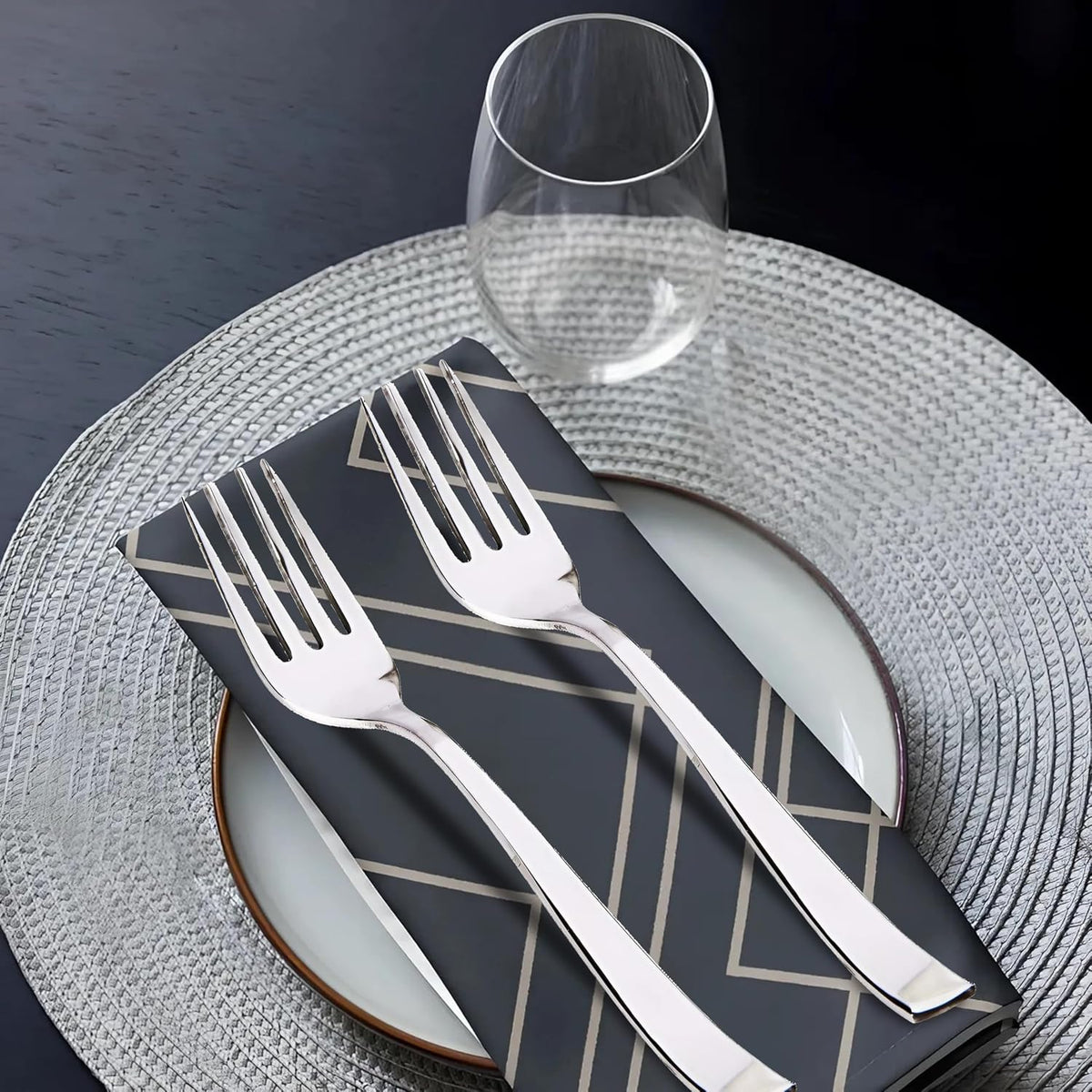 Parage 6 Pieces Stainless Steel Table Forks Set for Home & Kitchen, Fruit Fork, Dining Table, Shiny and Sturdy Handle Big Fork 18 cm, Silver