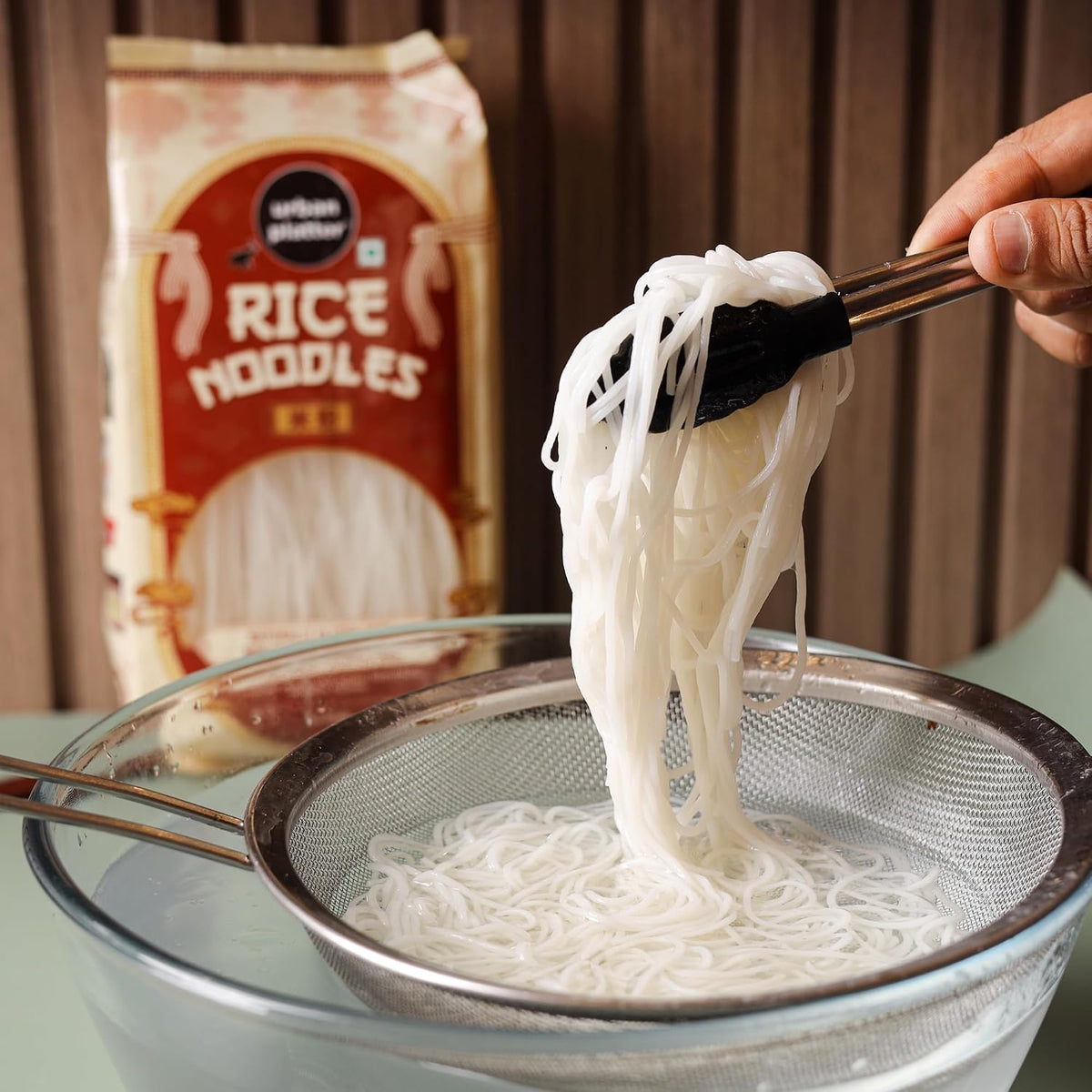Urban Platter Rice Noodles, 400g (Naturally Gluten Free, Made with Rice Flour, No Additives, Ideal for Pan Asian Cooking)