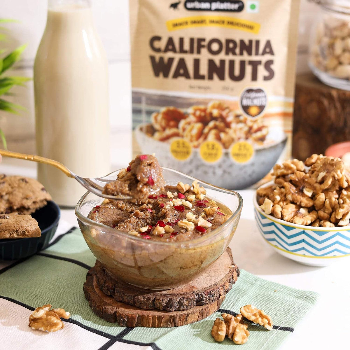 Urban Platter California Walnut Kernels, 250g (Shelled Halves | Rich in Omega-3 & Antioxidants | Heart-Healthy Snack)
