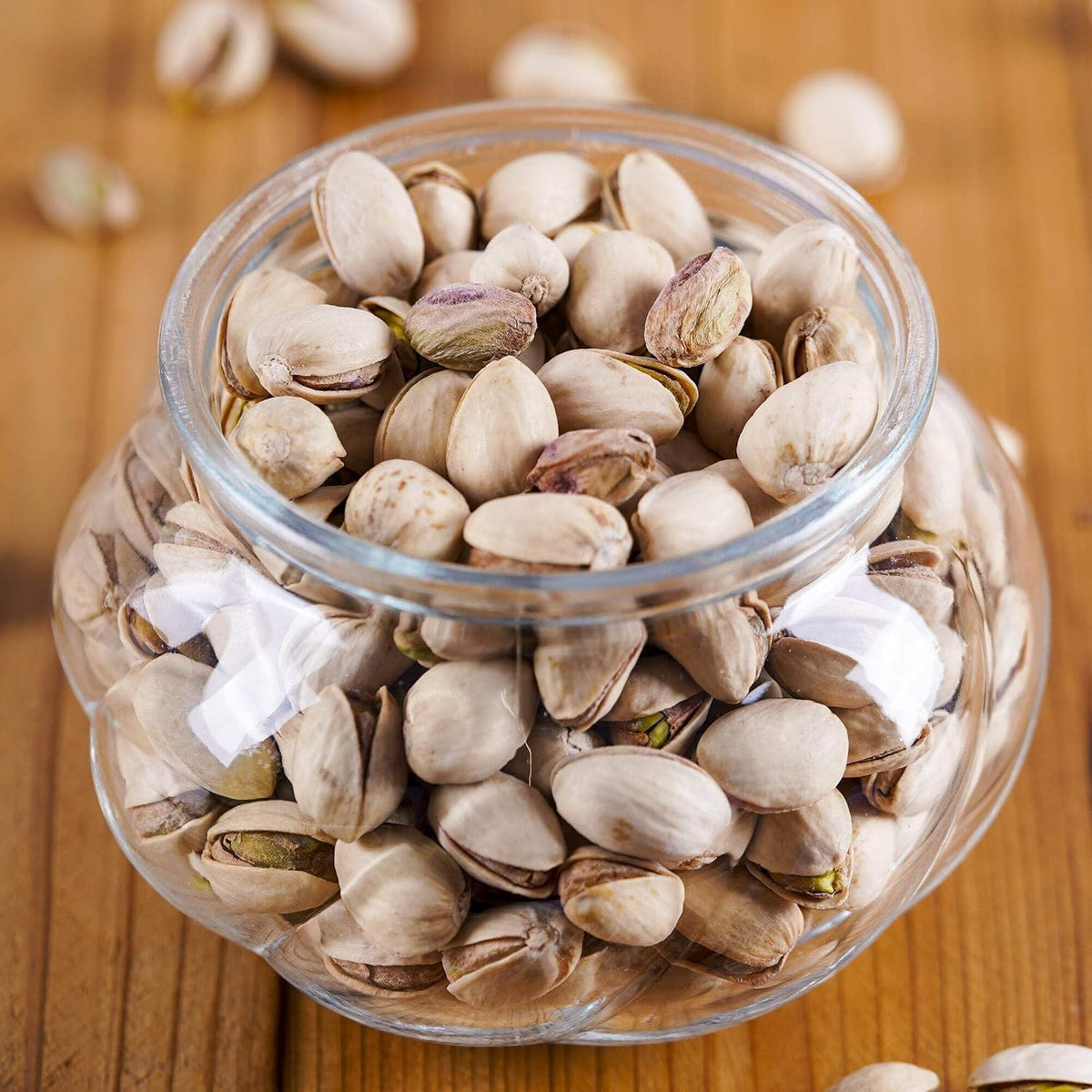 Urban Platter Roasted Salted California Pistachios, 100g [Lightly Salted | Premium California Pistachios In Shell | Rich in Fibre | Rich in Protein | Add to Fruit Salads, Oatmeals, Trail Mixes, Desserts, Baked Goods]