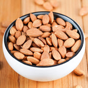 Urban Platter California Almonds, 1 Kg (Rich in Fibre, Rich in Protein)