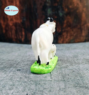 SHINDE EXPORTS Cow with Calf kamdhenu Marble Idol White Statue for vastu Pooja Home Decor (White, 5cm)