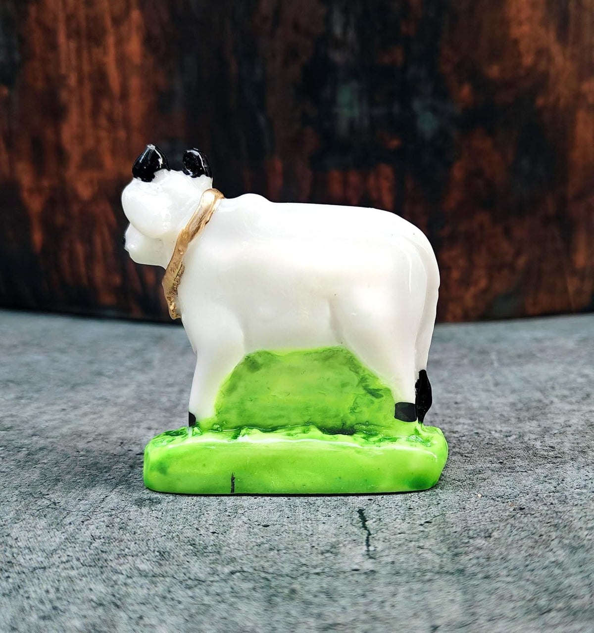 SHINDE EXPORTS Cow with Calf kamdhenu Marble Idol White Statue for vastu Pooja Home Decor (White, 5cm)