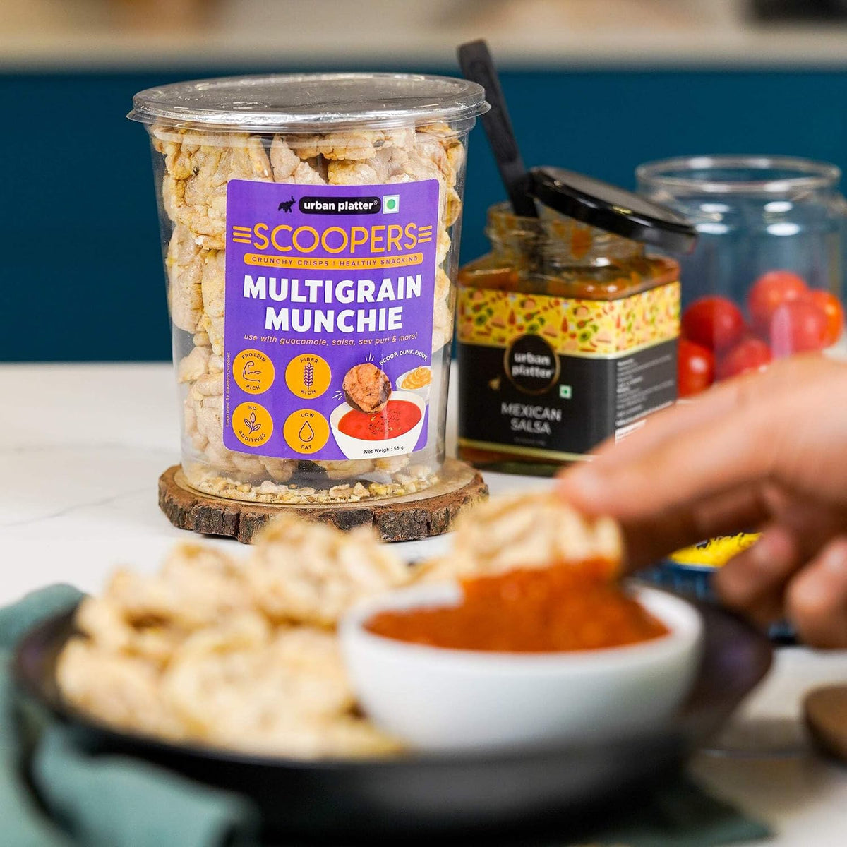 Urban Platter Scoopers Multigrain Munchie, 60g (Crunchy Crisps Made with Popped Multi-Grains and Seeds for Healthy Snacking)