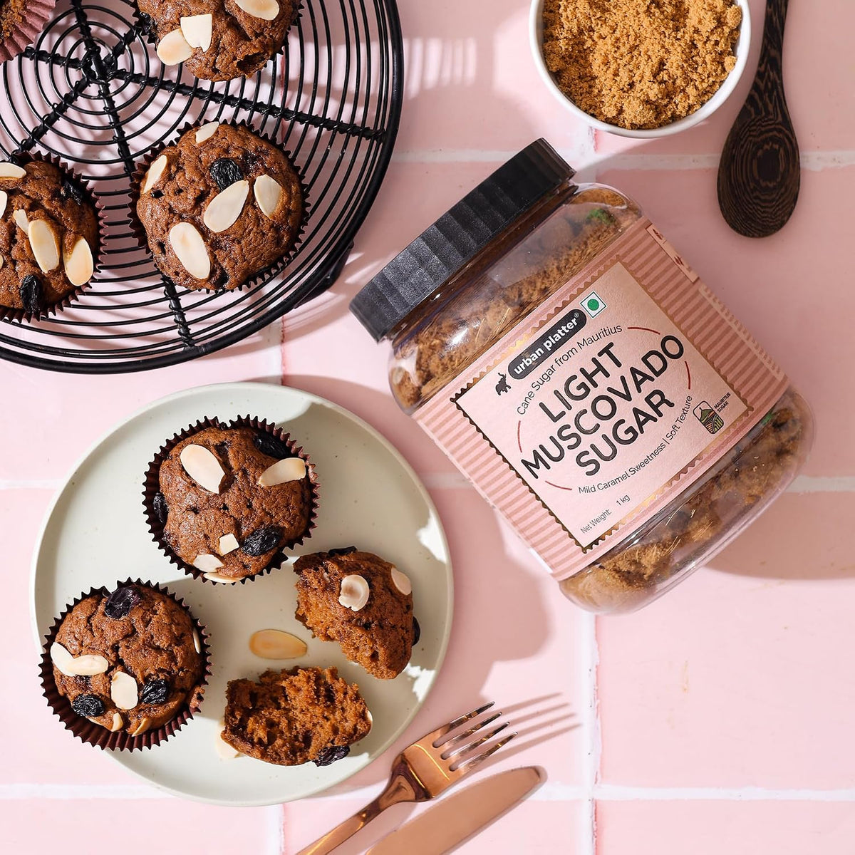 Urban Platter Mauritian Light Muscovado Sugar, 1kg (Golden Hues & Gentle Molasses | Great for Bakes, Caramels & Sauces)