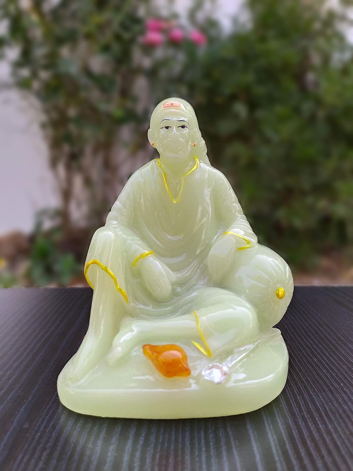 SHINDE EXPORTS shirdi saibaba Idol Radium/Radium saibaba/Radium saibaba Statue/saibaba Idol for car Dashboard Radium 4 inches