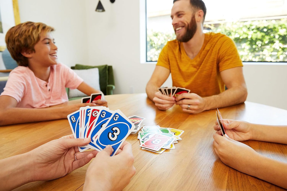 Mattel Games Uno Game Display (50Th Anniversary Logo) for Adult