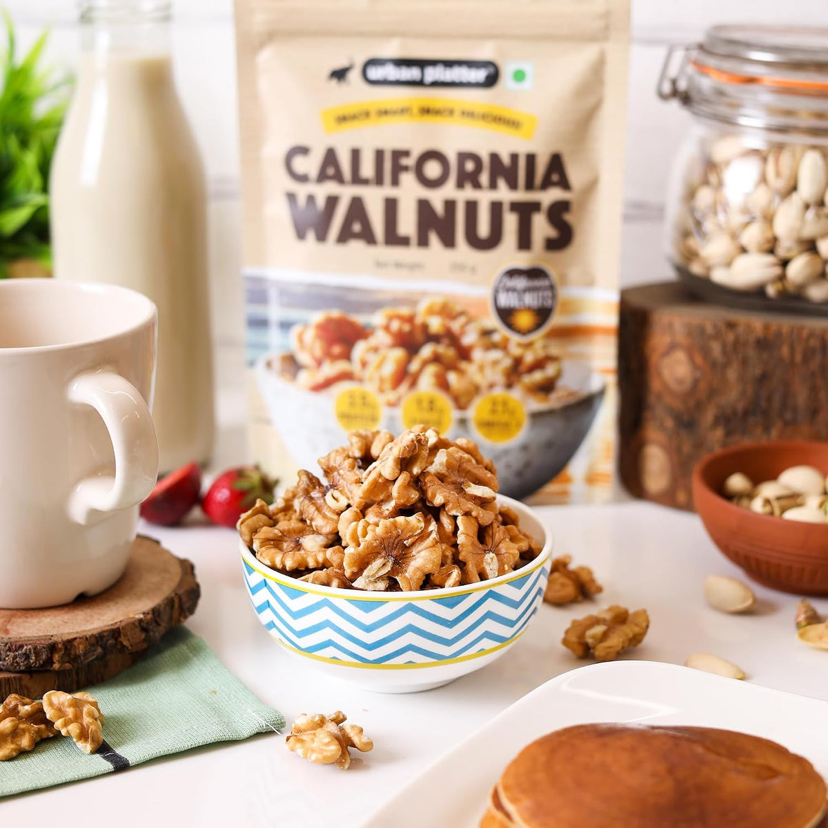 Urban Platter California Walnut Kernels, 500g (Shelled Halves | Rich in Omega-3 & Antioxidants | Heart-Healthy Snack)