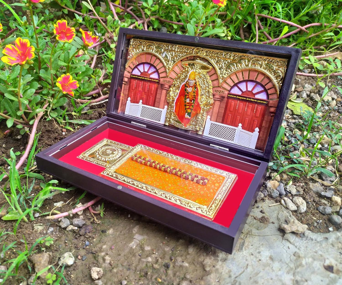 SHINDE EXPORTS Shirdi Sai Baba Charan paduka Gift Box for puja (Sai Samadhi Box)